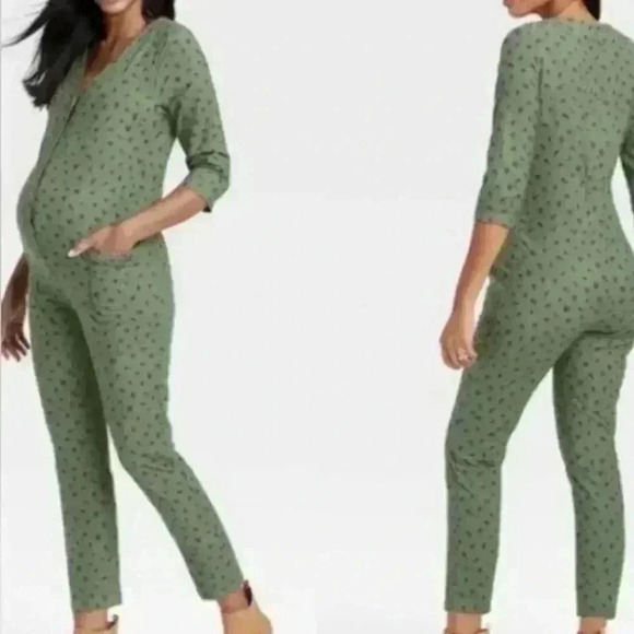 the Nines by Hatch maternity romper - Picture 1 of 7